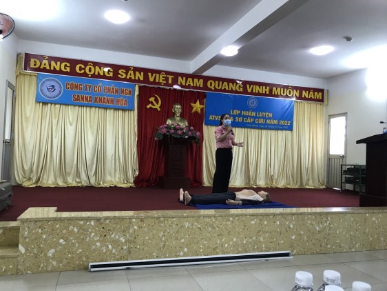 Công ty CP NGK Sanna Khánh Hòa tổ chức Lớp sơ cấp cứu và huấn luyện An Toàn Vệ Sinh Lao Động